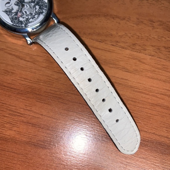 Authentic Juicy Couture Watch with Scottie Charm - Picture 5 of 9